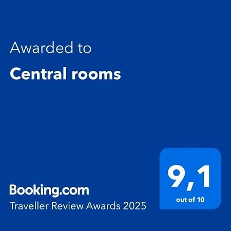 Central Rooms Agira Esterno foto